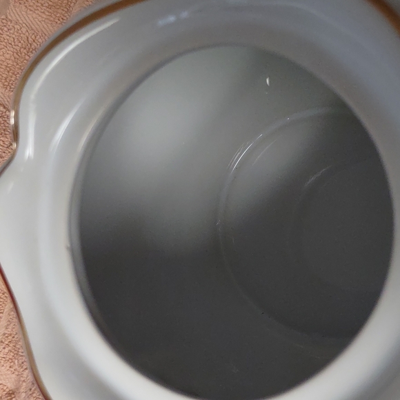 Vintage Alexander Haddon and sons porcelain teapot. Absolutely gorgeous! - Picture 7 of 7